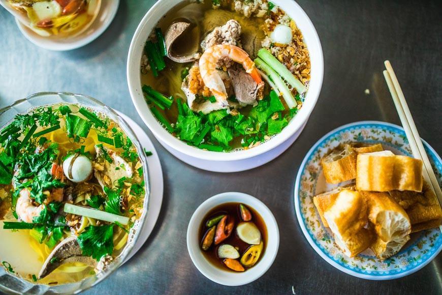 آشنایی با غذاهای ویتنام (hủ tiếu Nam Vang) آشنایی با غذاهای ویتنام (hủ tiếu Nam Vang)